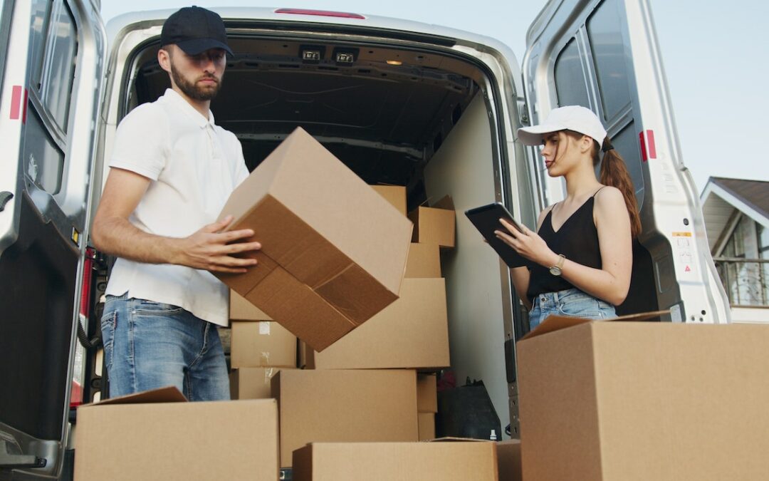 How To Prepare and Pack a Van for Moving