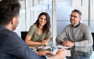 Buying Insurance Online Or Through an Insurance Broker