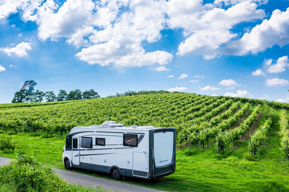 Do I Need an Emissions Certificate & Sticker to Drive to France?