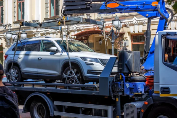 car-impound-image